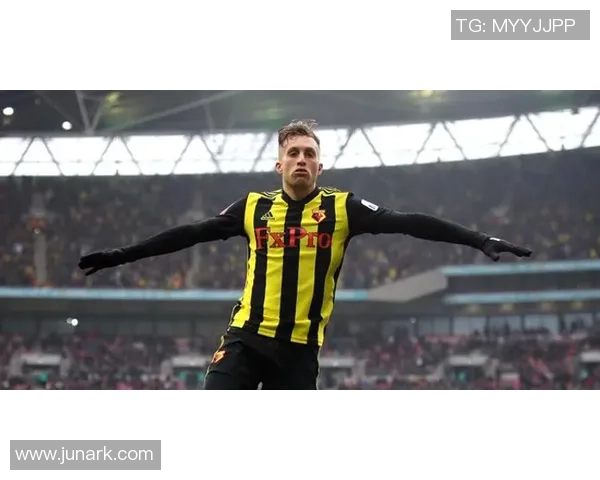 曼城逆转莱比锡精彩补时进球点燃全场激情及转会动态分析